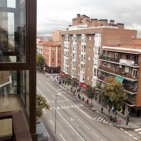 Apartamentos Urgel Мадрид Екстер'єр фото